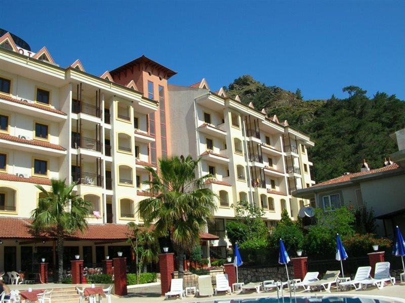 Grand Panorama Hotel 2*