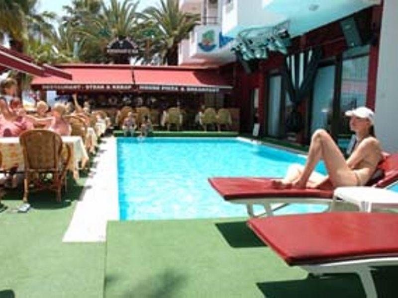 Hotel Palm 2*