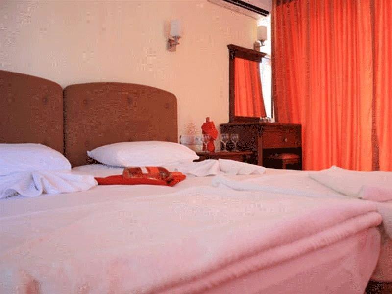 Hotel Cihantuerk 3*