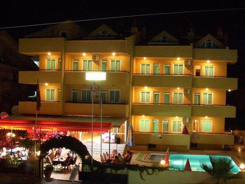 Ekin Marmaris