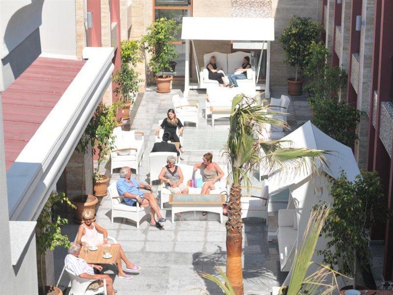 Hotel Pasabey 4*