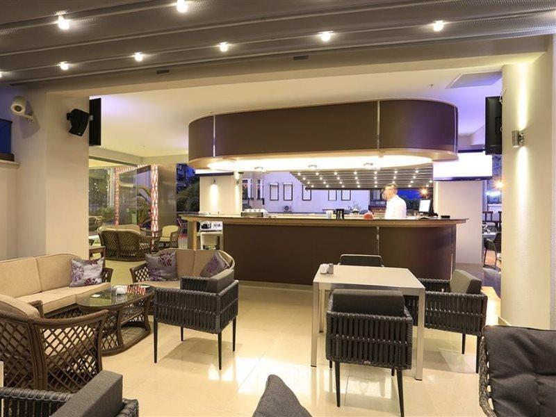 Hotel Aurasia Design 3*