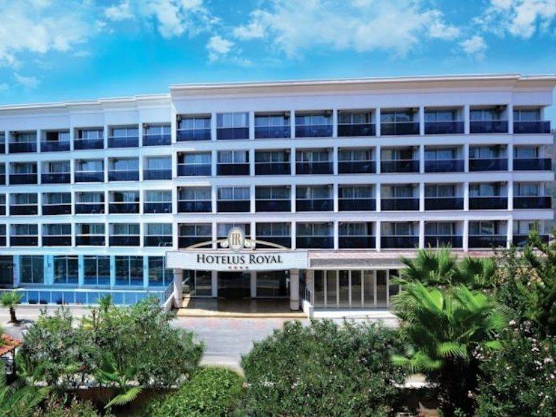 Hotel Maya World