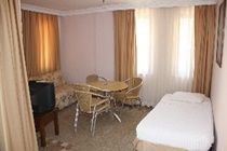 Hotel Romance Club