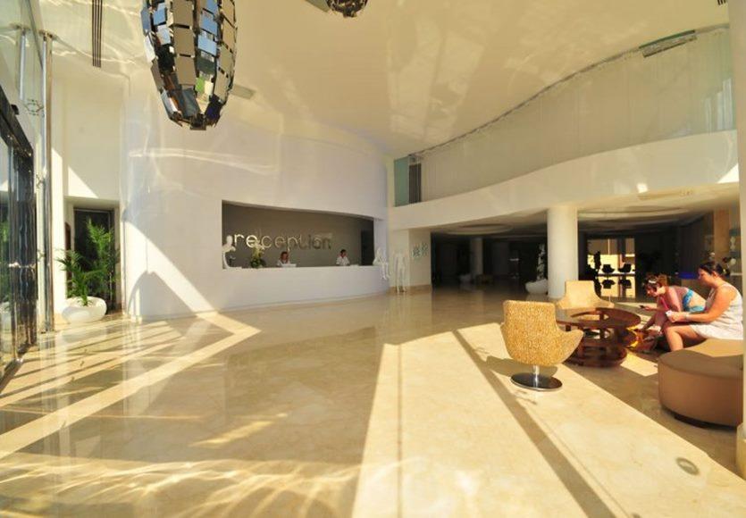 Blue Bay Platinum Hotel