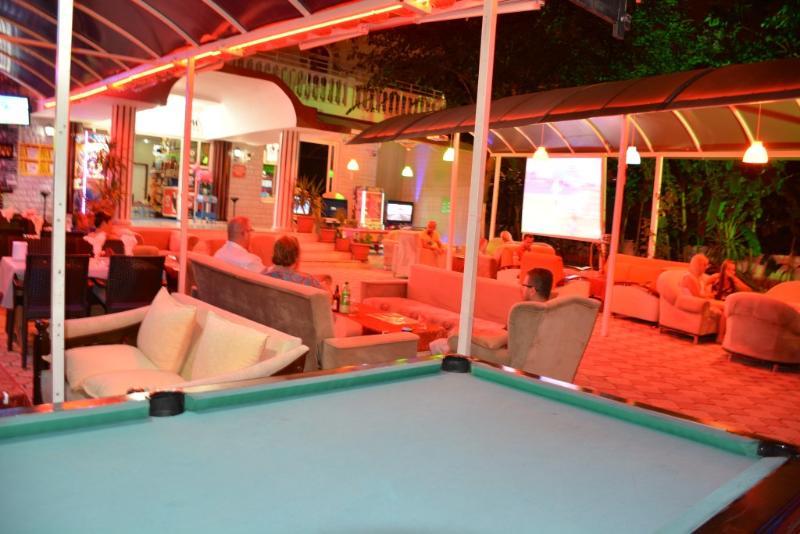 Hotel Mustis Royal Plaza