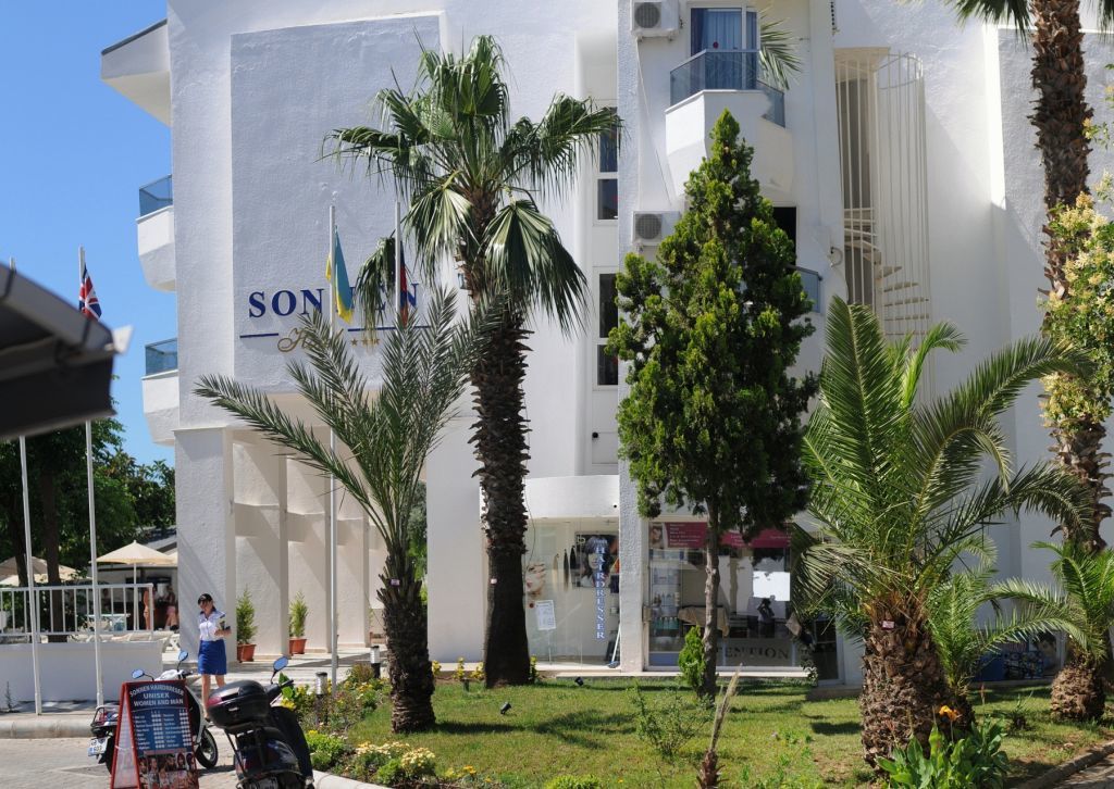 Sonnen Hotel 3*