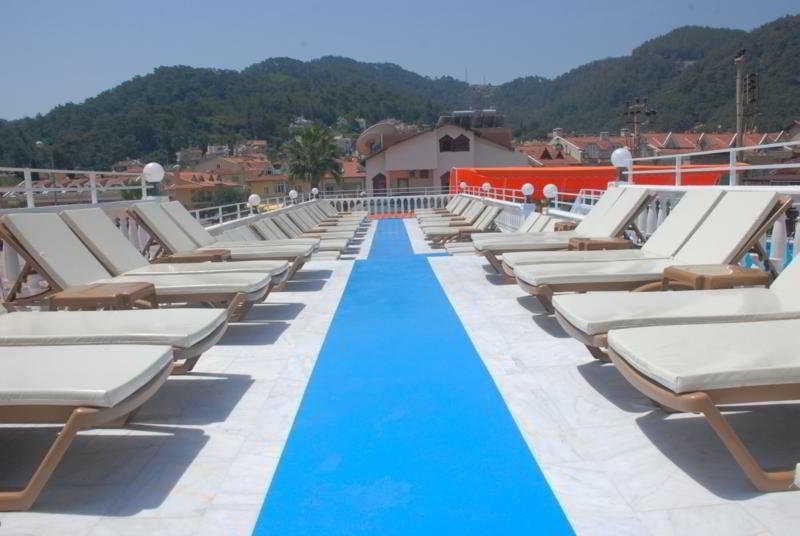 Mustis Royal Plaza Hotel