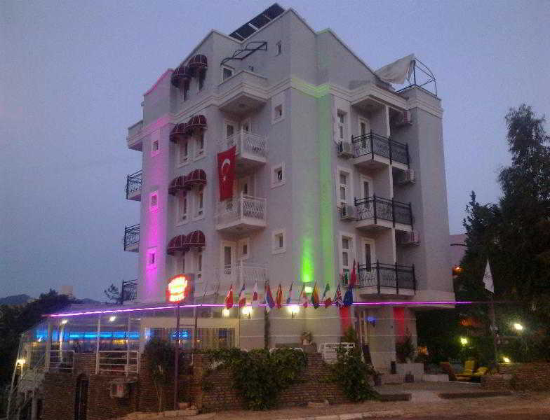 Hotel Pearl Of