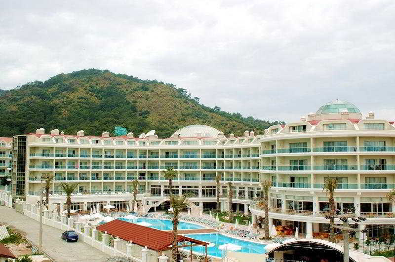 Deluxe Pinetapark