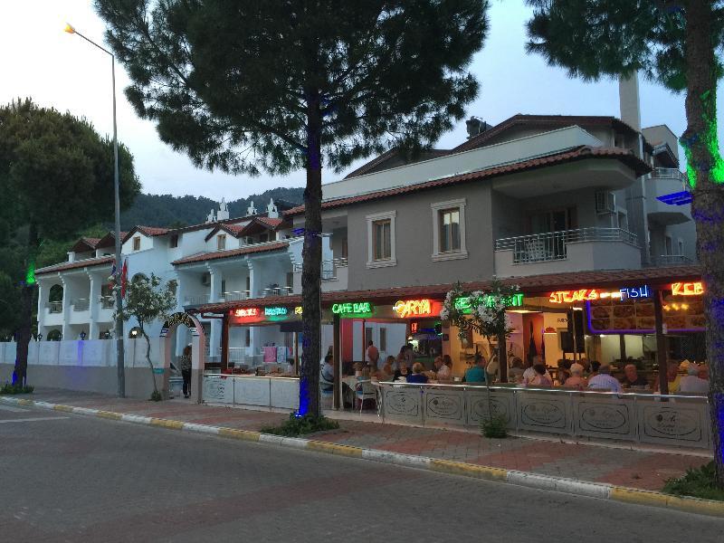 Apart Otel Arya