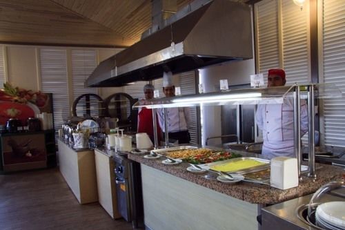 Hotel Vela 3*
