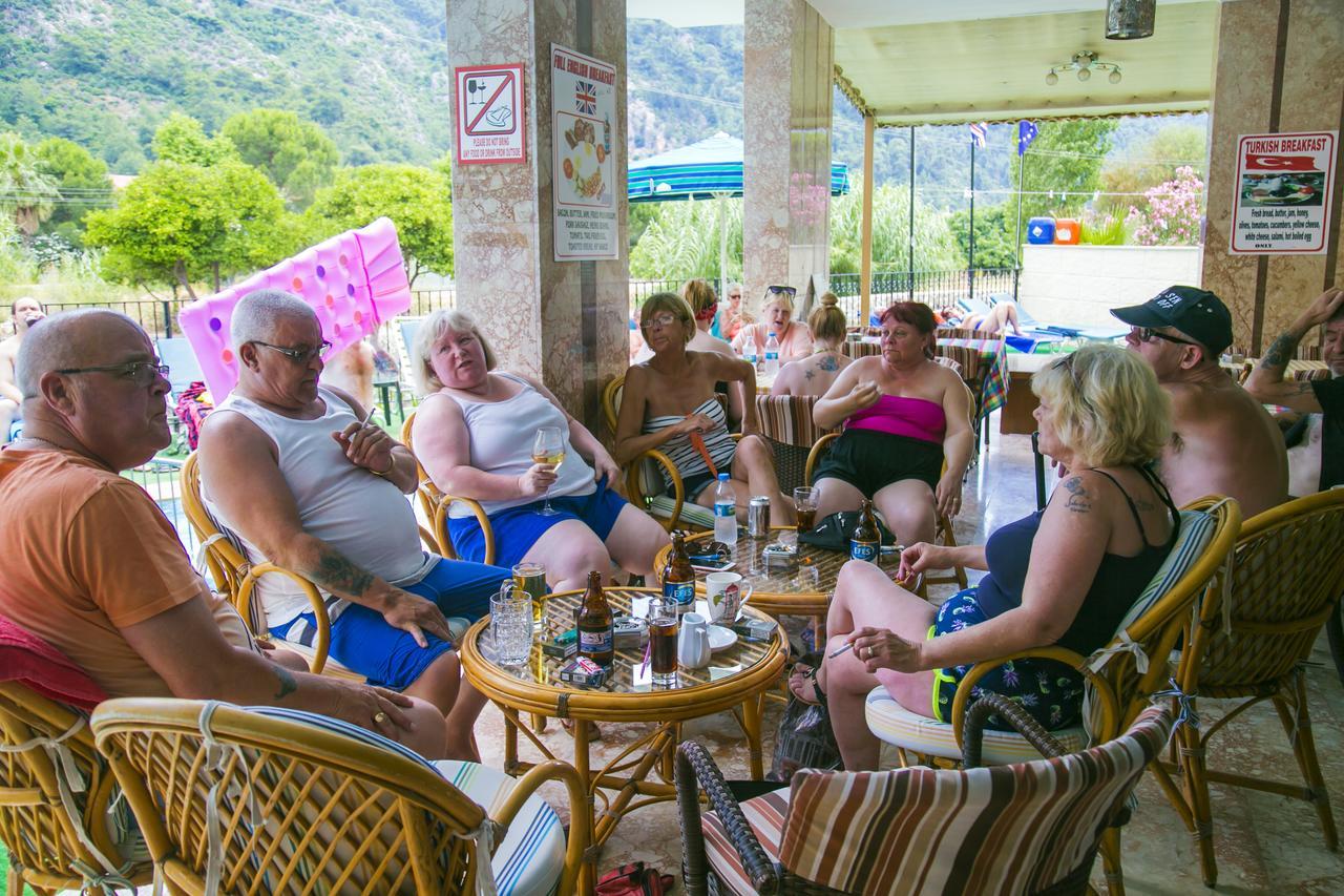 Ozlem 2 Aparthotel 3*