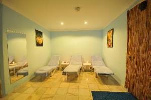 Hotel Greenpark 3*