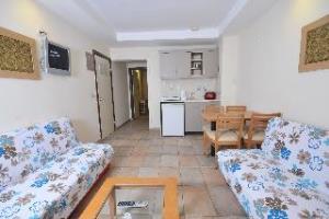 Hotel Greenpark 3*