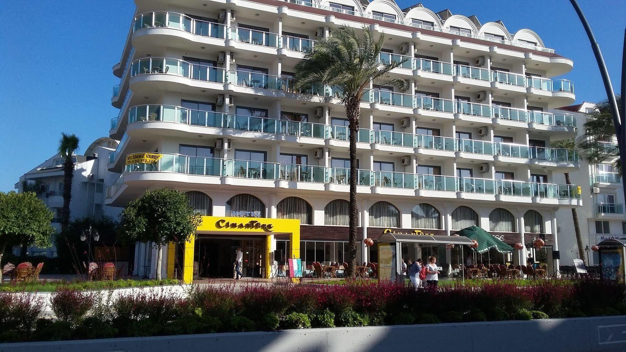 Hotel Cihantuerk 3*