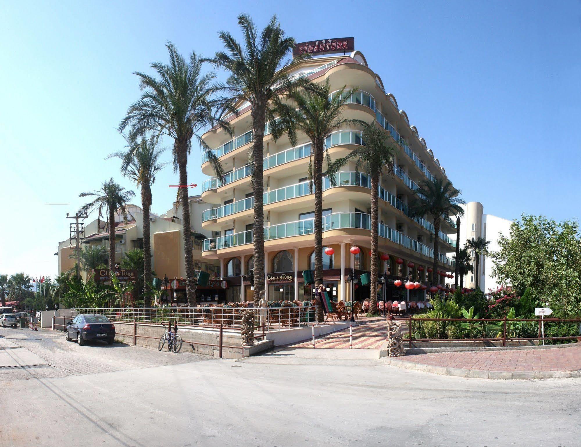 Hotel Cihantuerk 3*