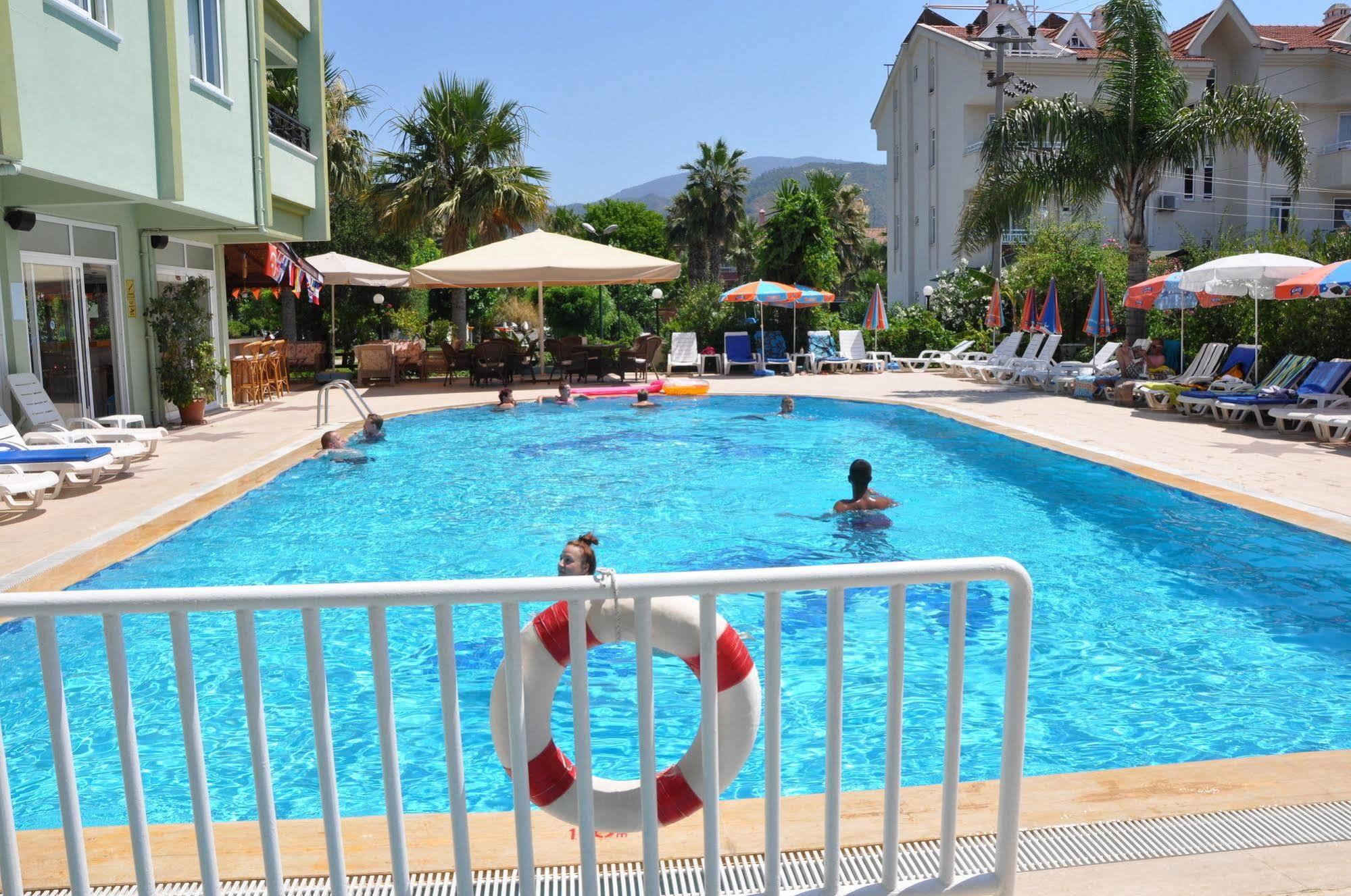 Parkmar Hotel