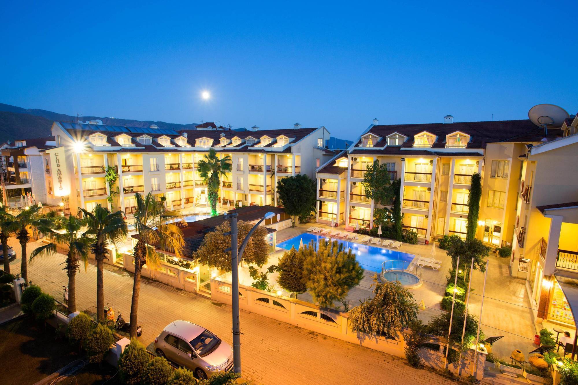 Aparthotel Club Amaris