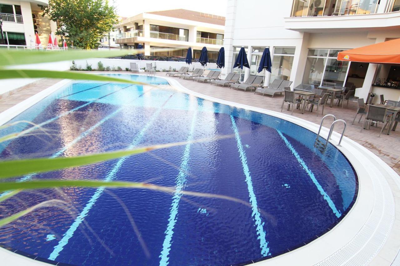 Sunway Club Hotel 3*