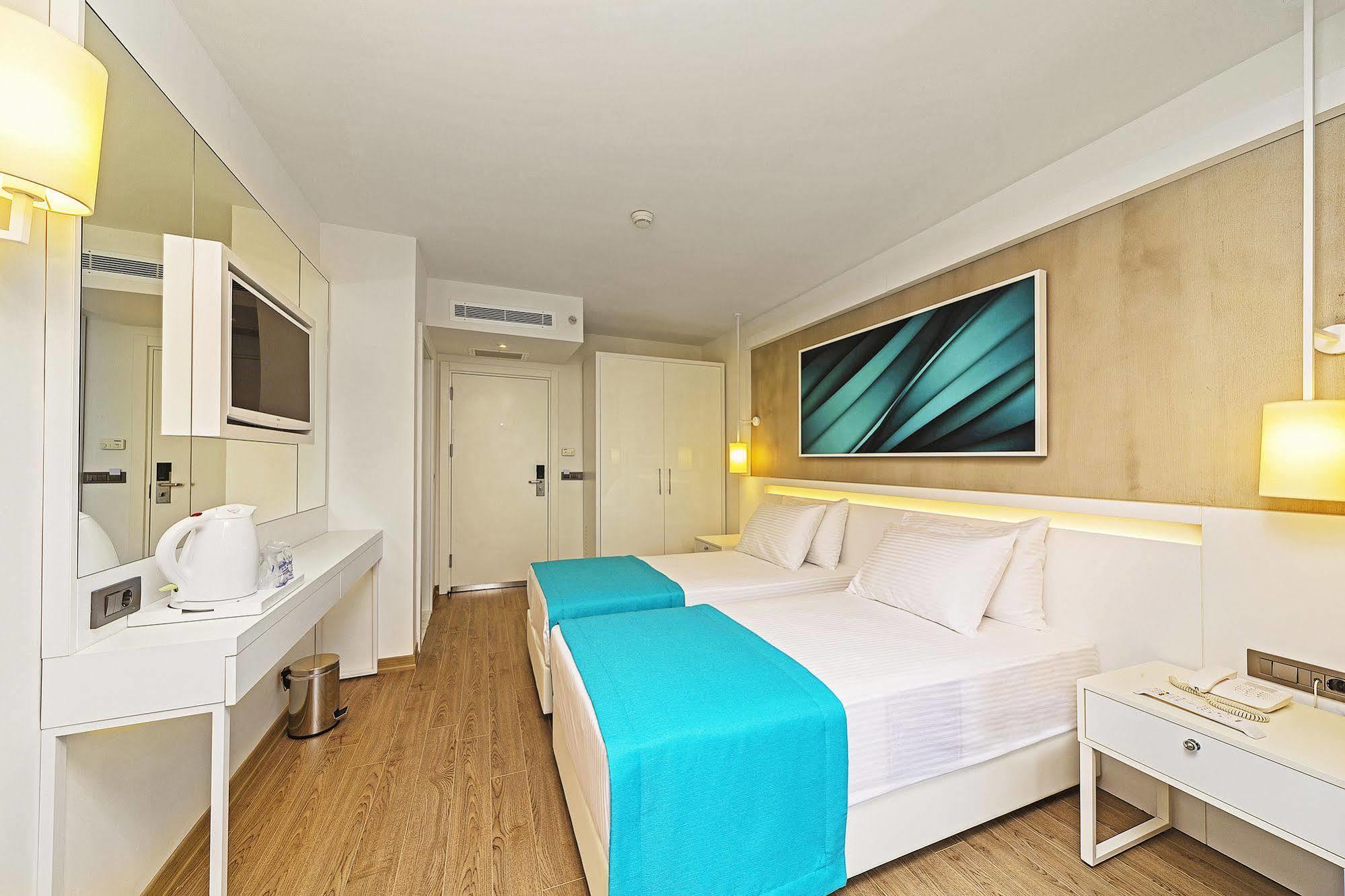 Poseidon - Adults Only Hotel 4*