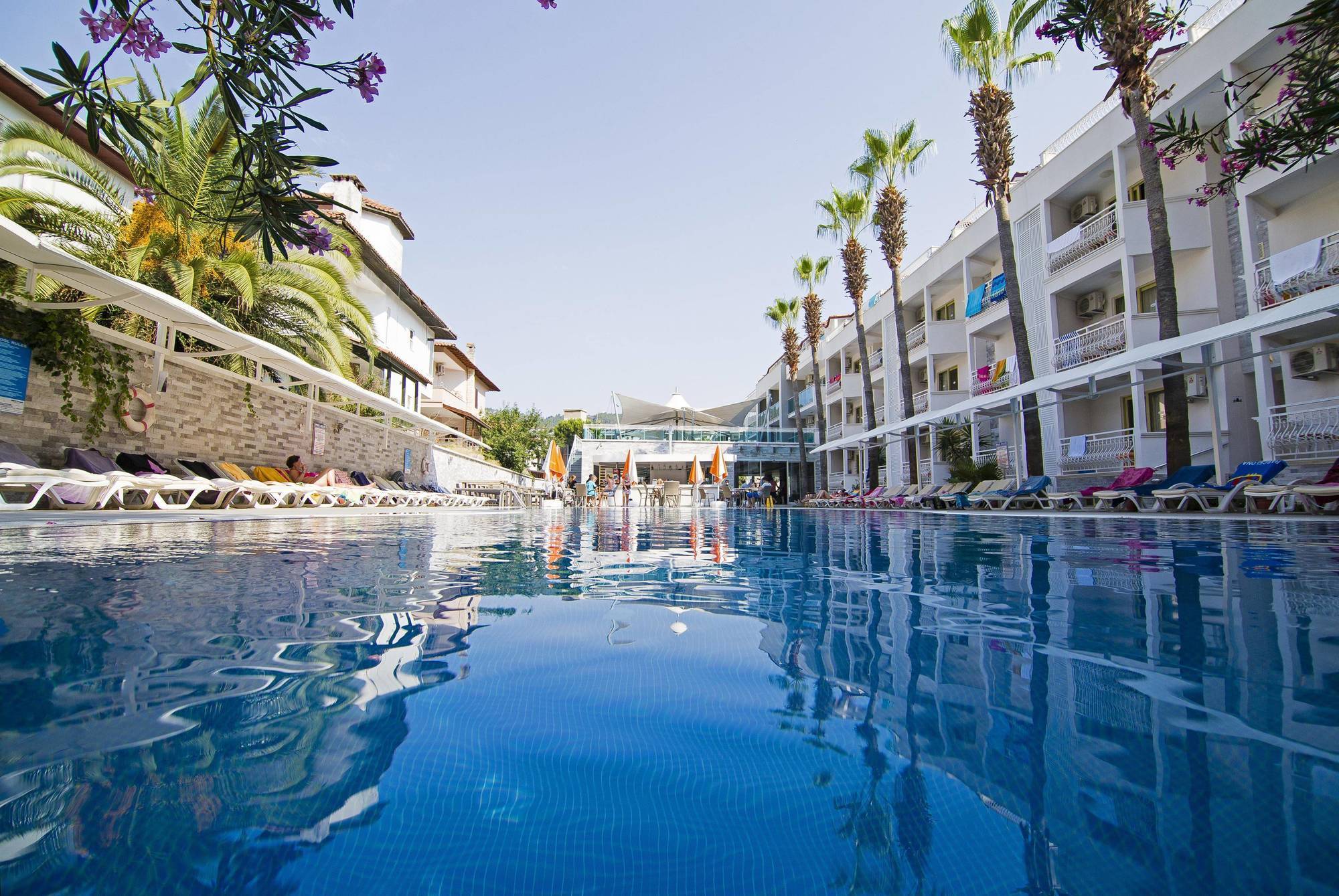 Hotel Mirage Palm (adults Only)