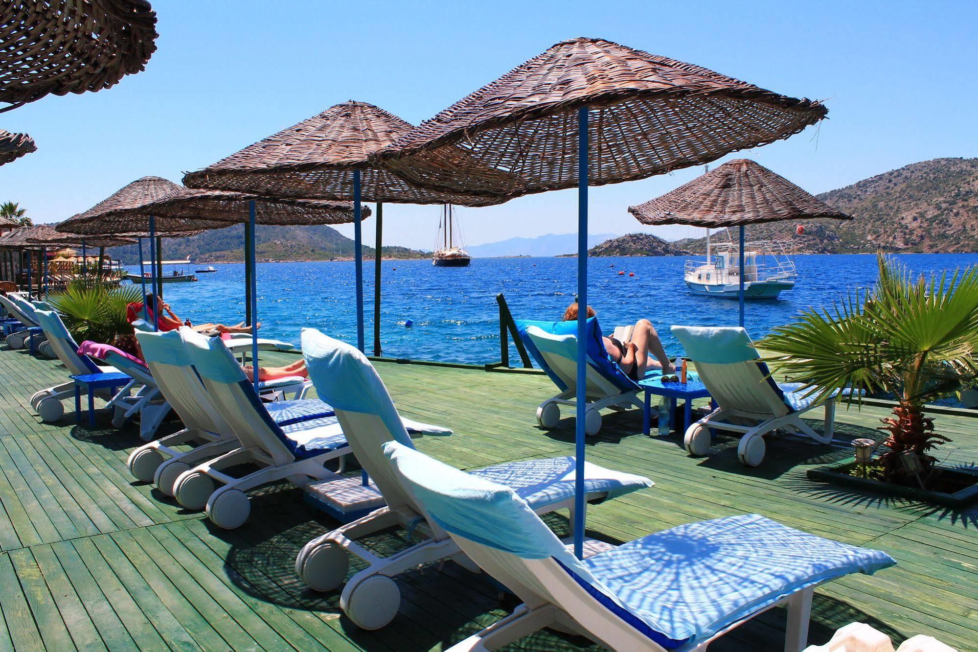 Bozburun Aphrodite Beach & Hotel 3*