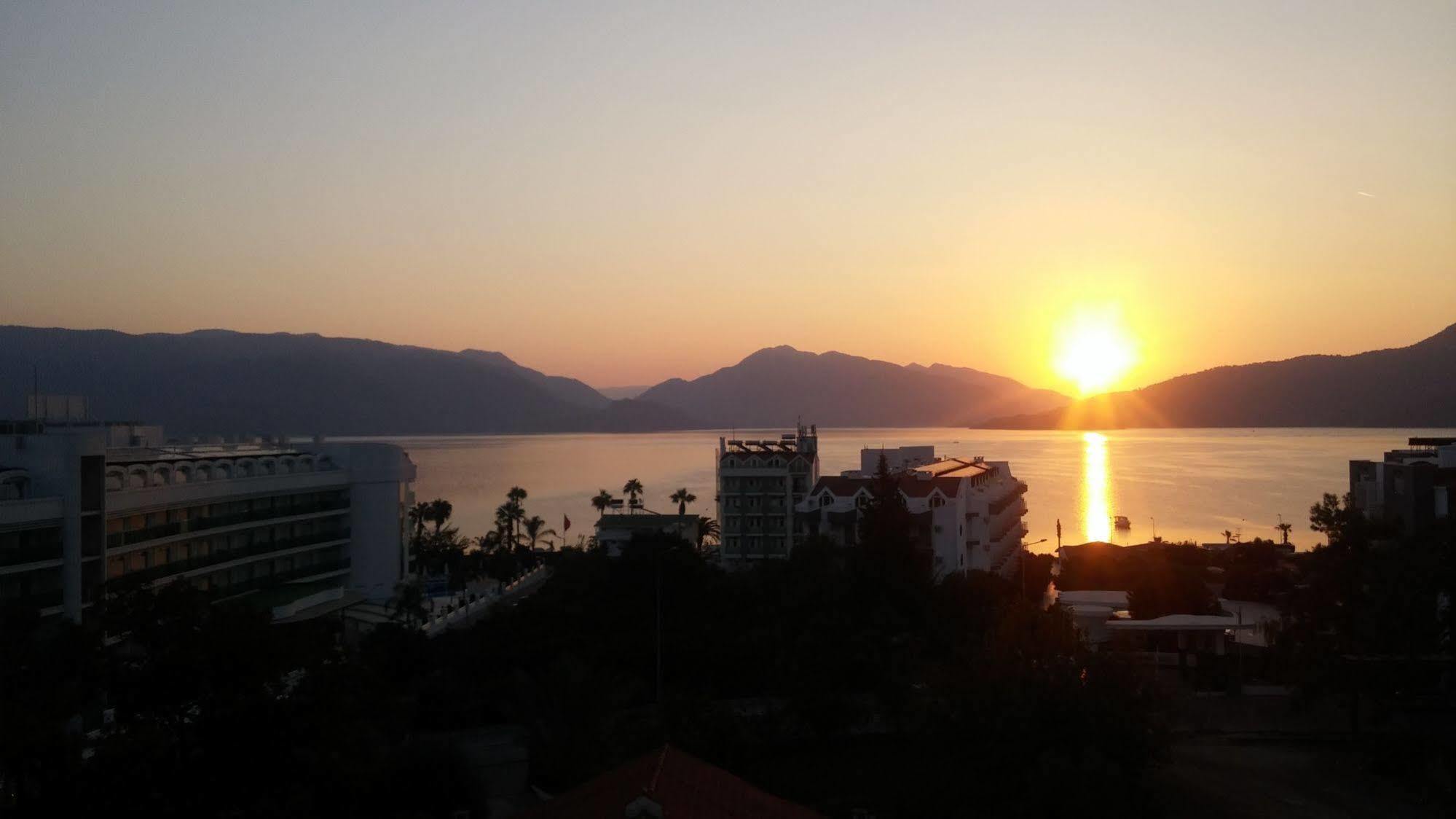 Hotel Pearl Of 2*
