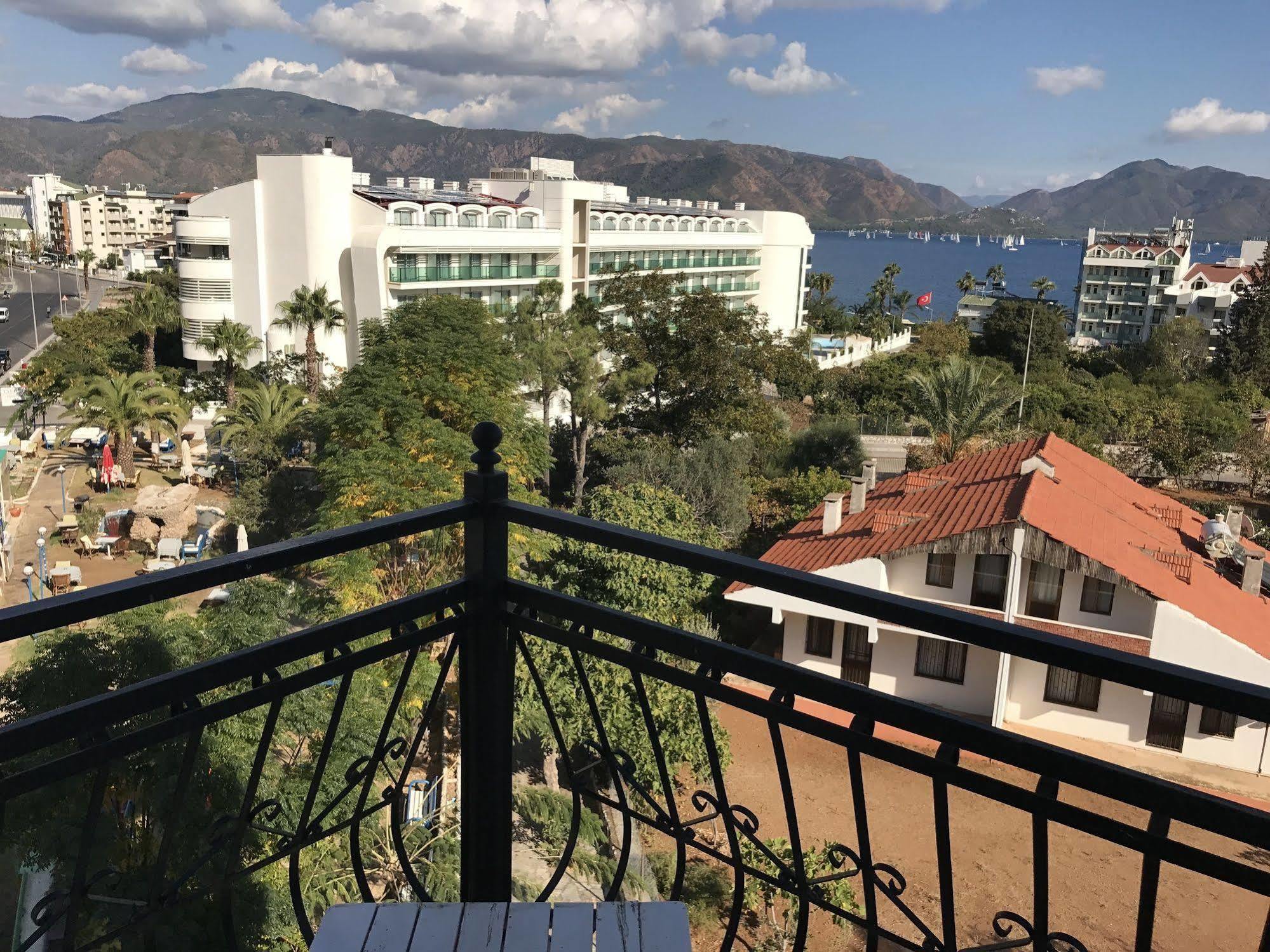Hotel Pearl Of