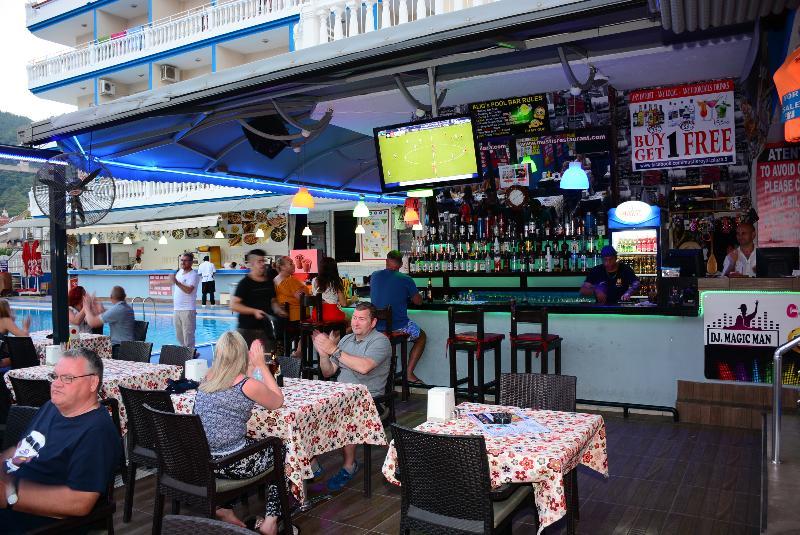 Mustis Royal Plaza