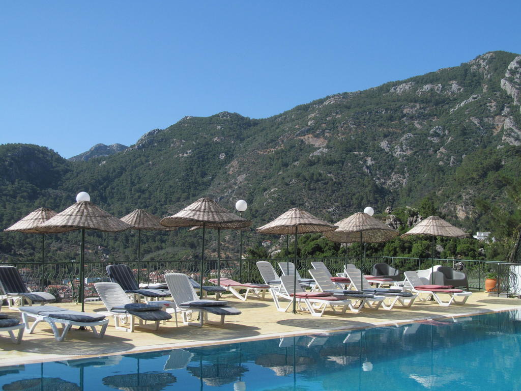 Serena Suites 3*