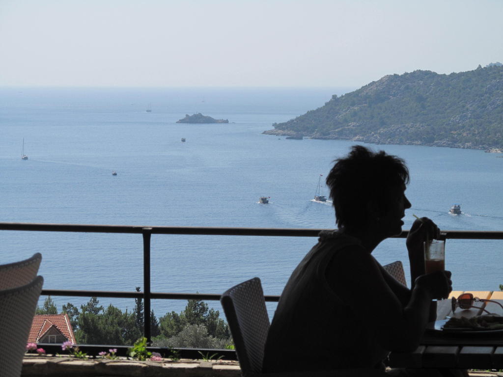 Serena Suites
