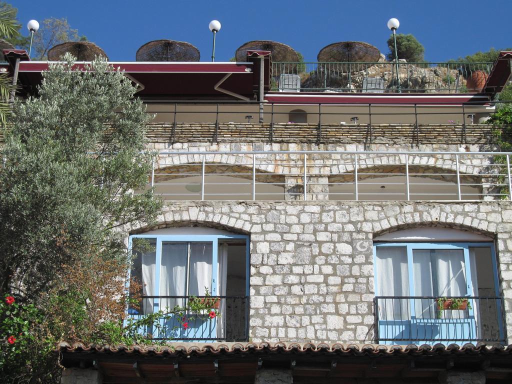 Serena Suites