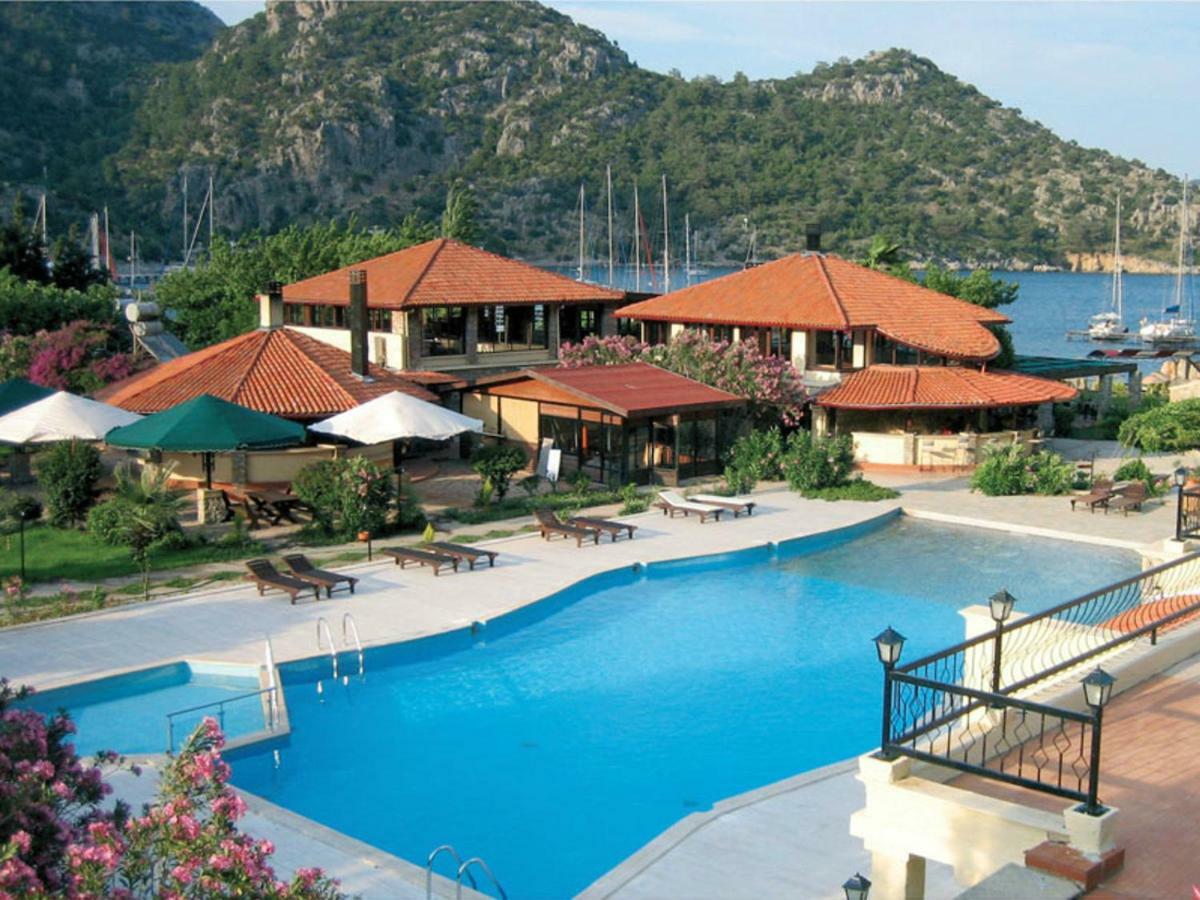 Alarga Sail Boutique & Yacht Club Resort