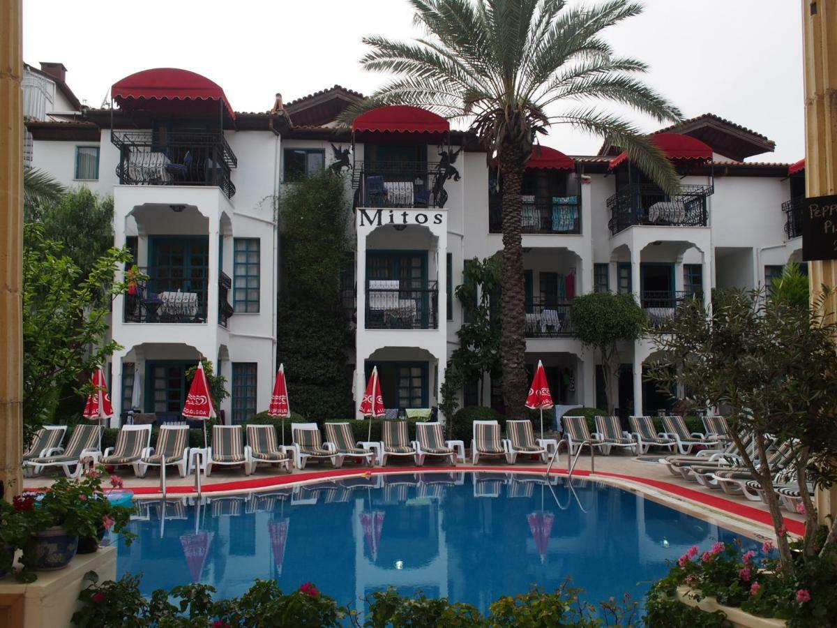 Aparthotel Mitos