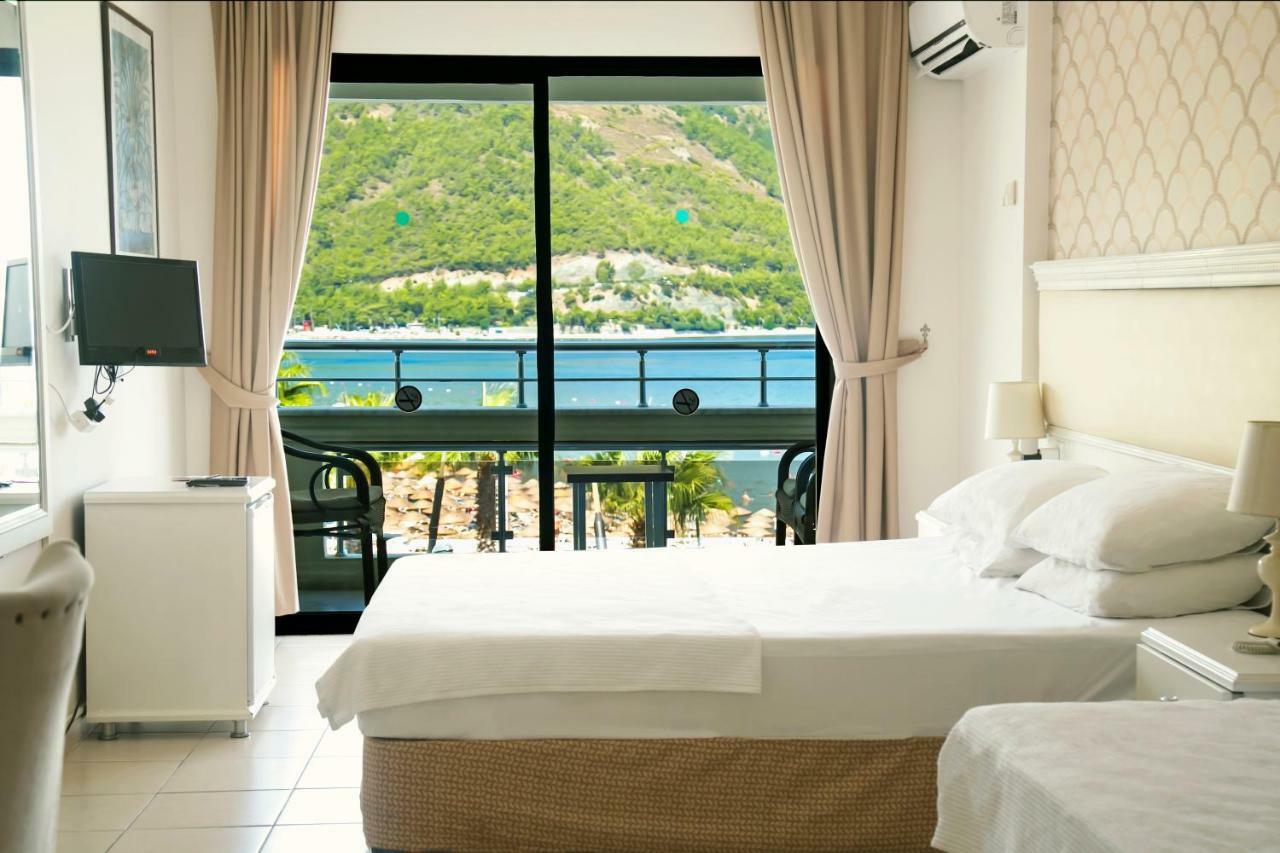 Chateau De 3*