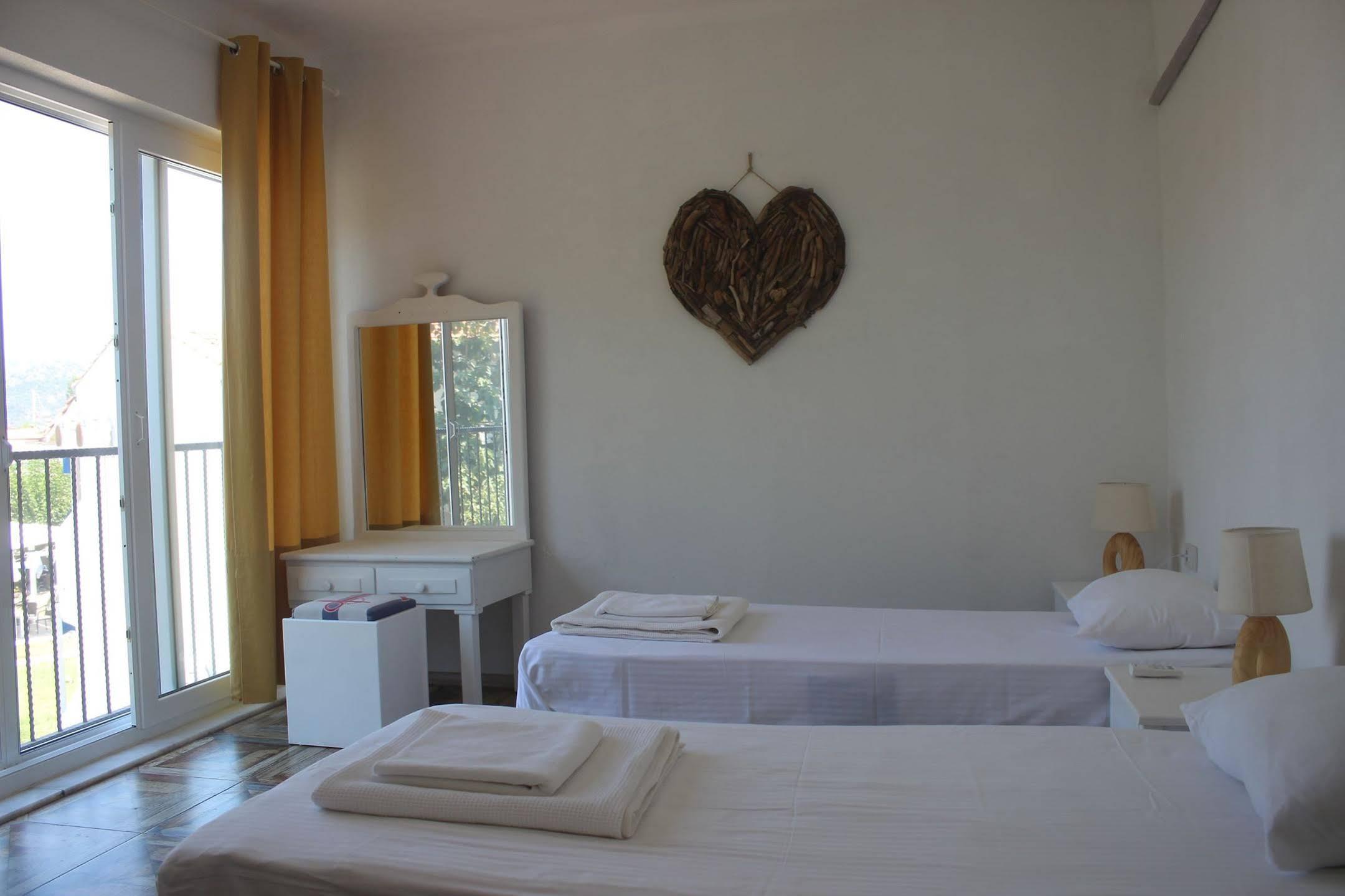 Hydas Hotel 3*
