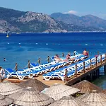 Ozcan Beach Hotel