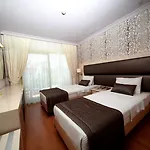 Faros Grand Hotel