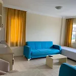 Avisos Hotel And Apartments