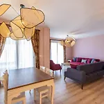 Villa Sakiz Marmaris Soeguet\'De Oezel Havuzlu Kiralik Villa