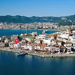 Port Mansion