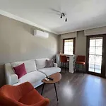Gulhanim House