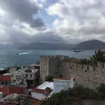 Castle81Homes Pink - Sea View House