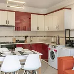 Flaneur Home