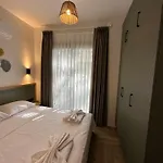 Esmahan Forest And Pool By Zehra Suites