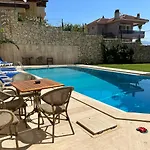 White Suites Icmeler
