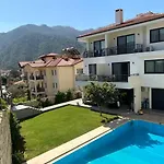 White Suites Icmeler