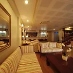 Devamli Hotel