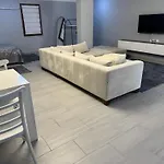 Nice Cen Apartment
